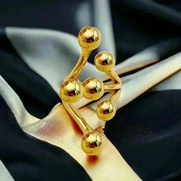 🆕️18K Gold Plated Statement Ring Unique Round Beads Design Bold Chunky Size 8 - Picture 1 of 13